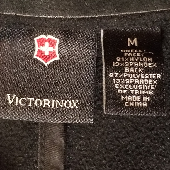 Victorinox / Swiss Army Black Jacket - Picture 2 of 9